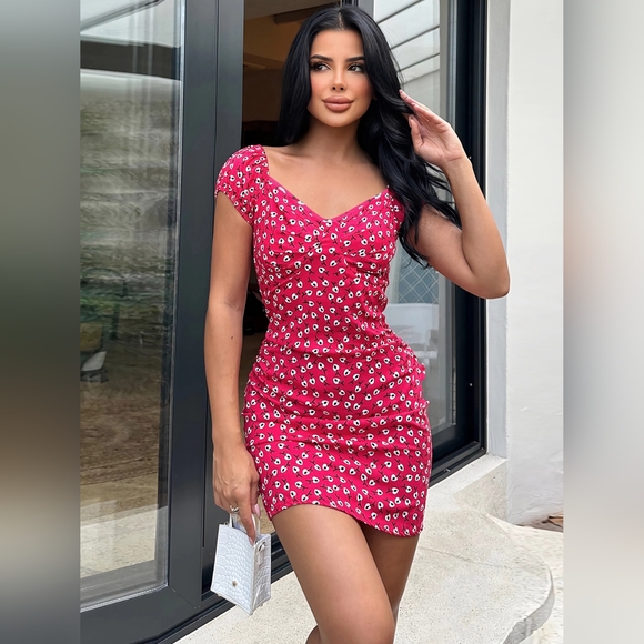 Printed V-Neck Short Sleeve Deep Rose Mini Dress - Picture 2 of 7